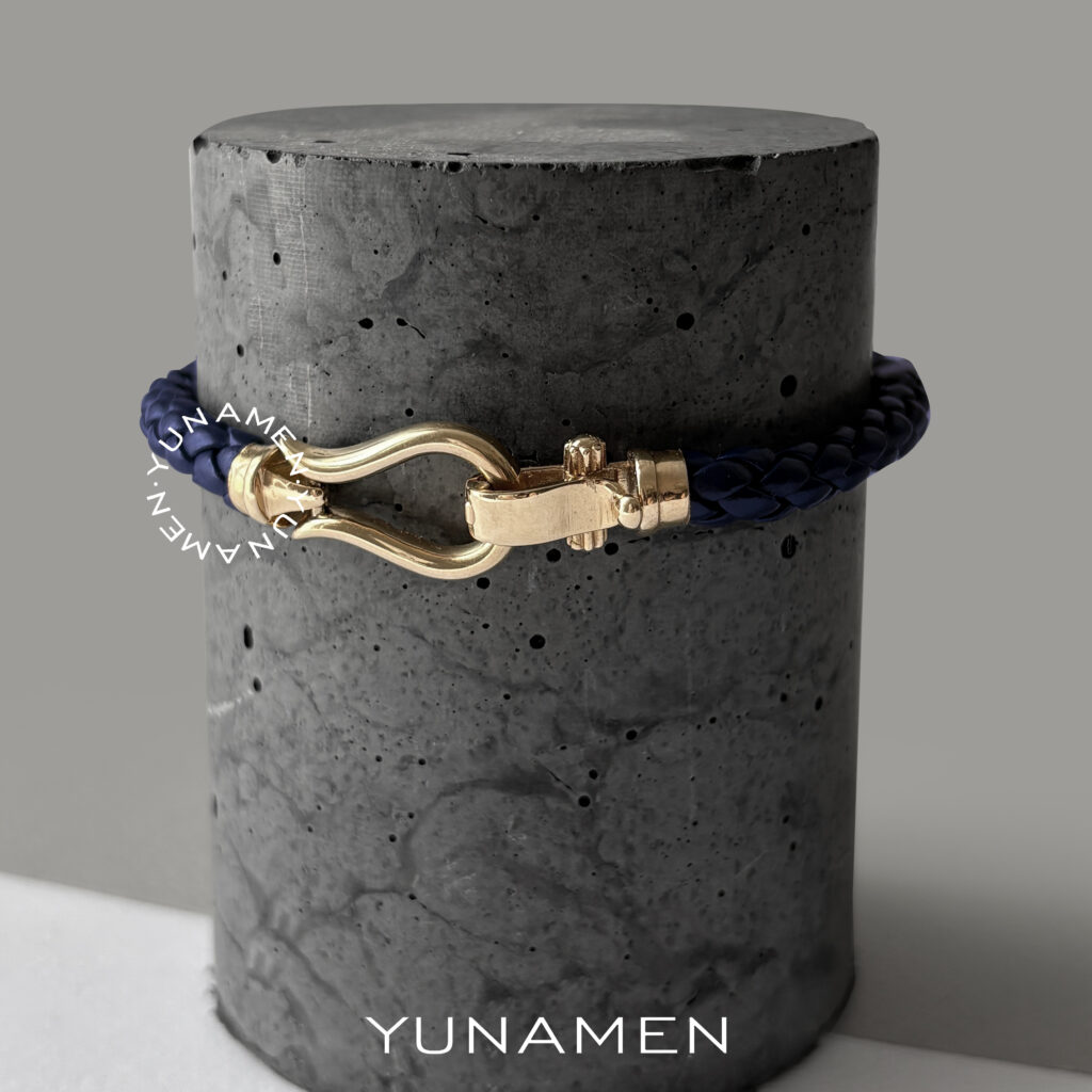 Yunamen-leather-gold-bracelet-Y189-1 دستبند چرم و طلا اومگا سرمه ایی مردانه Y189